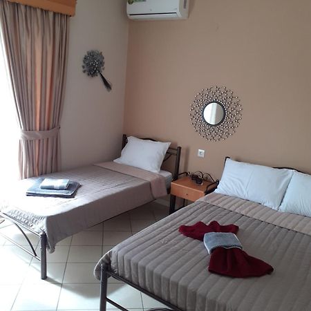 Chrysafis Apartments Nea Vrasna Luaran gambar
