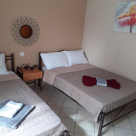 Chrysafis Apartments Nea Vrasna Luaran gambar