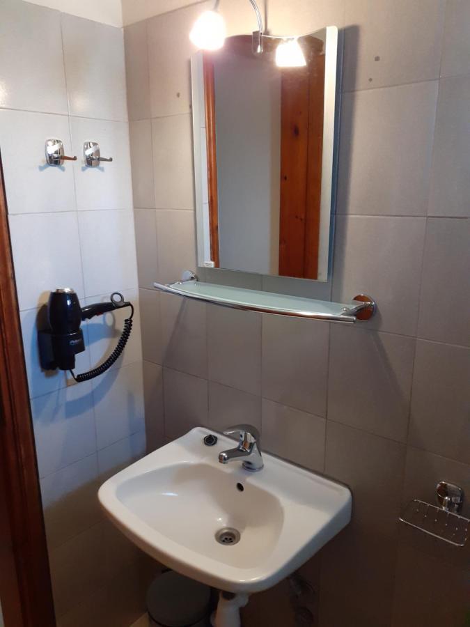 Chrysafis Apartments Nea Vrasna Luaran gambar